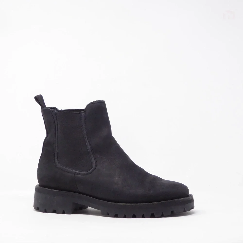 Thursday Boot Co Legend Chelsea Womens Boots Black Suede Lug Sole Size 6
